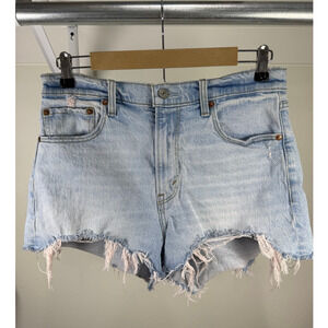 Abercrombie & Fitch The Mom Short High Rise Size 28 / 6 Regular Cut Off Shorts
